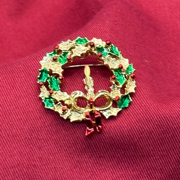 VTG Gerry’s Christmas Wreath Brooch - Picture 8 of 8